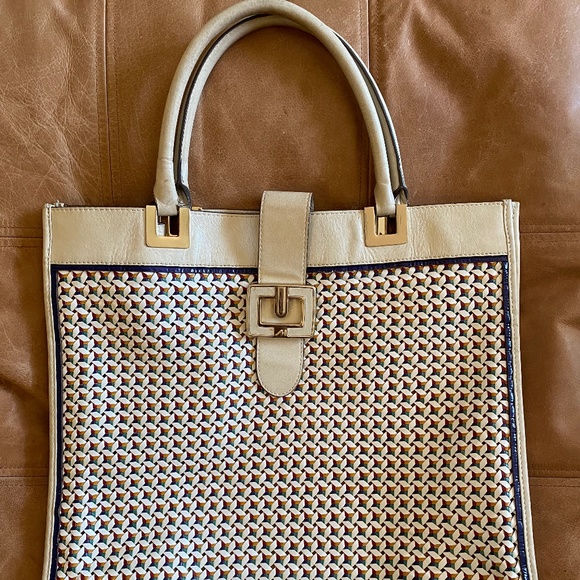 Anya Hindmarch cream leather large shoulder bag - Picture 1 of 6